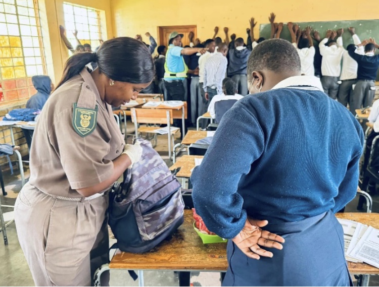 C02FE3D9-4C73-4E2C-A89F-117E06FB1250